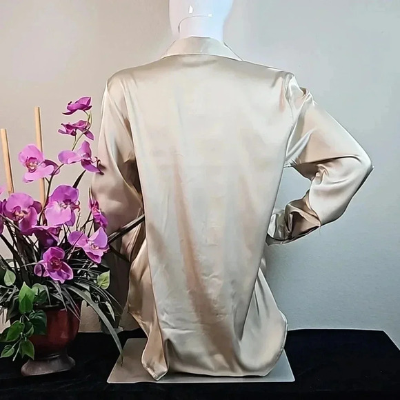 H&M Button Down Long Sleeve Top Silky Beige Size M - Picture 4 of 8